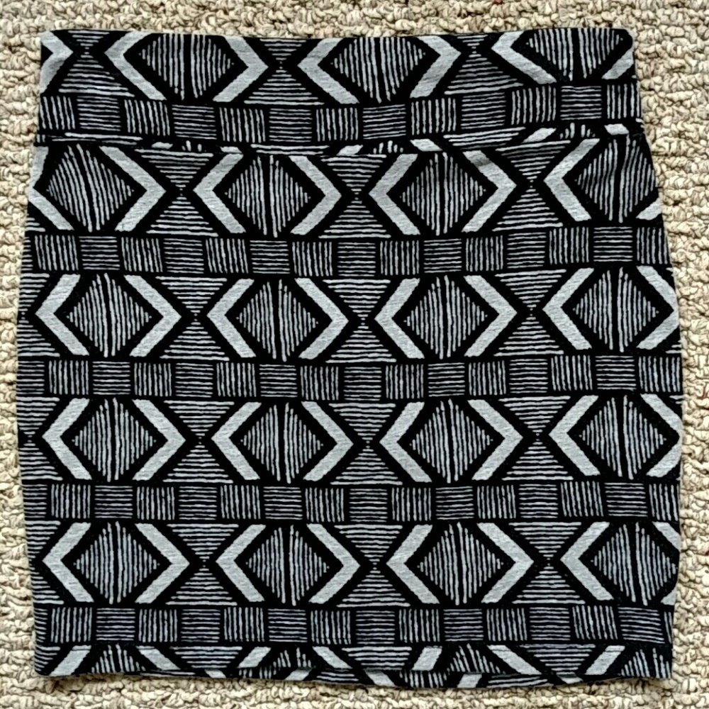 SALE! Forever 21 Skirt